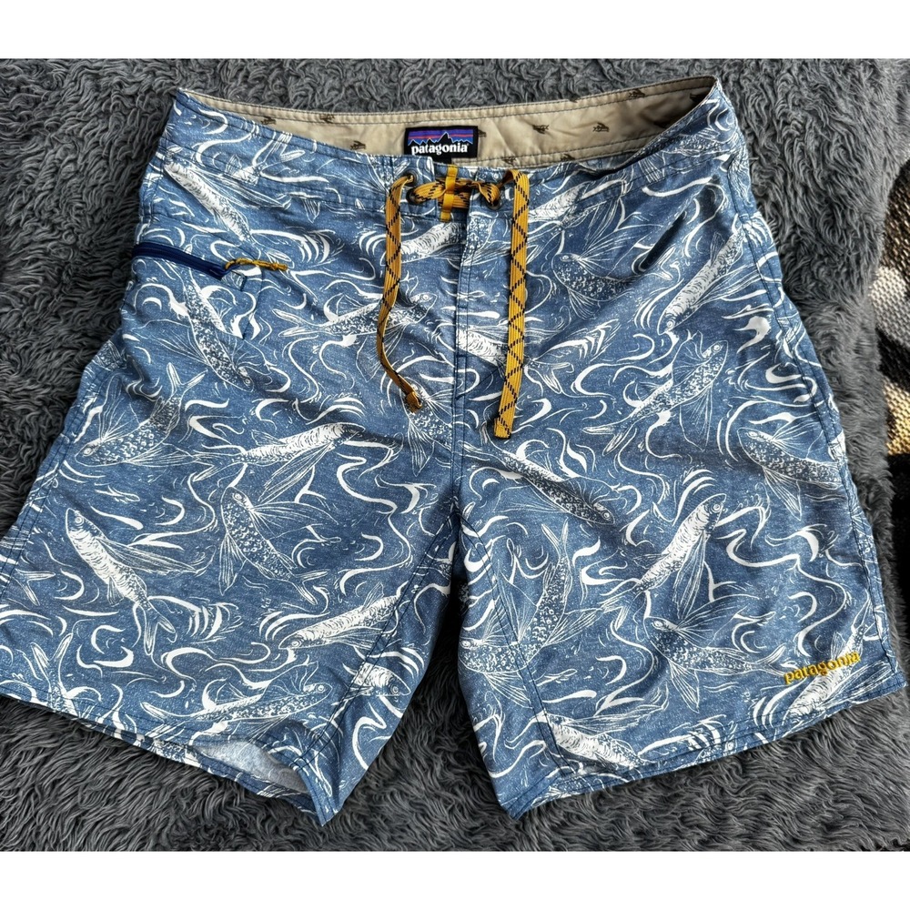 Patagonia Men's Wavefarer Boardshorts w/pockets. flying fish, Size 32, no mesh - Picture 5 of 7